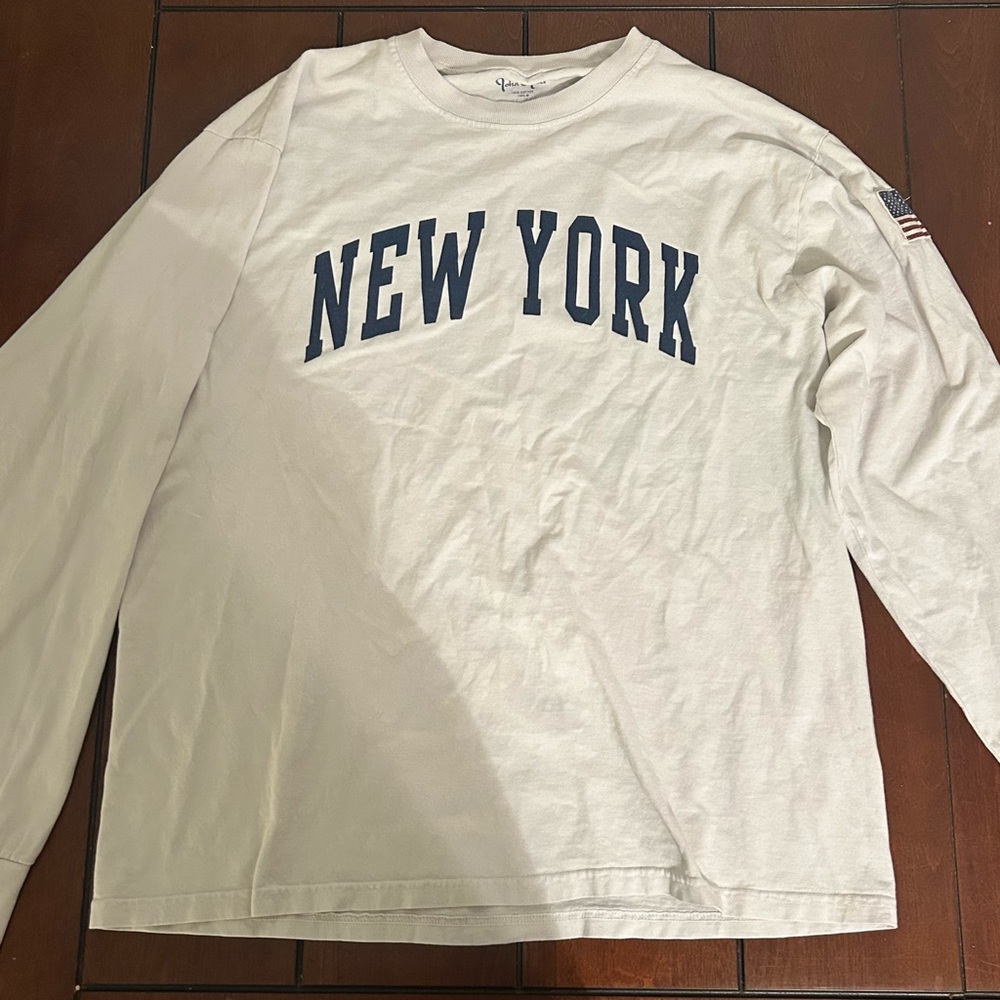Brandy Melville New York Long sleeve Shirt